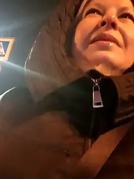 Arina smiles online show from 12-13-24, 04:16