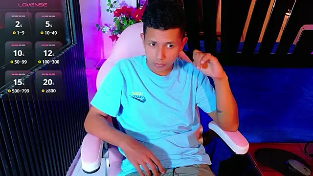 boy bigcock24cm online show from 05-07-26, 04:18