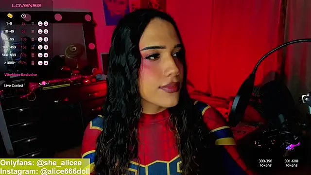 Snapshot of SWEET_ALICEXX chatting on 02-11-25, 03:40 SWEET ALICEXX online show from 02-11-25, 03:40