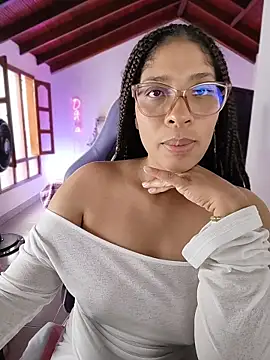 DannaBerry online show from 07-28-26, 07:39