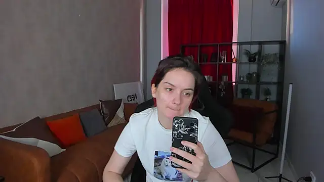 Snapshot of SamantaLong chatting on 09-16-25, 01:23 SamantaLong online show from 09-16-25, 01:23