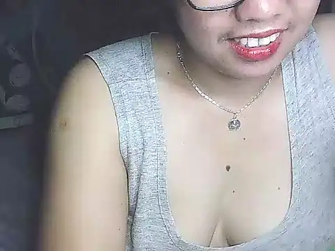 Snapshot of lovely_samxxx24 chatting on 01-11-25, 08:33 lovely samxxx24 online show from 01-11-25, 08:33