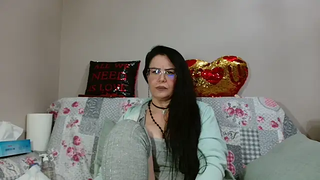 x  KHALEESI  x online show from 11-25-25, 07:14