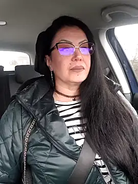 x  KHALEESI  x online show from 11-28-25, 07:33