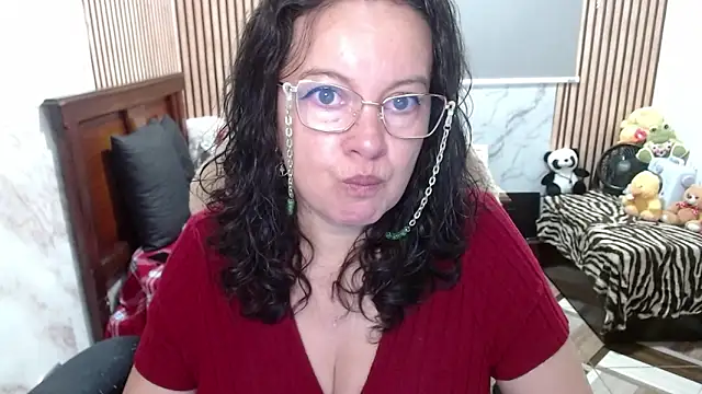 Sonialorens  online show from 04-24-26, 03:03