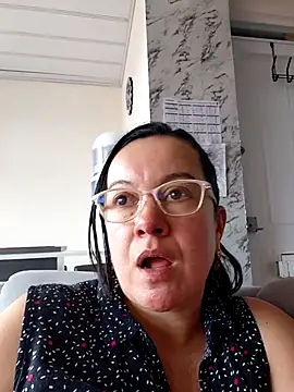 Sonialorens  online show from 07-15-26, 07:19