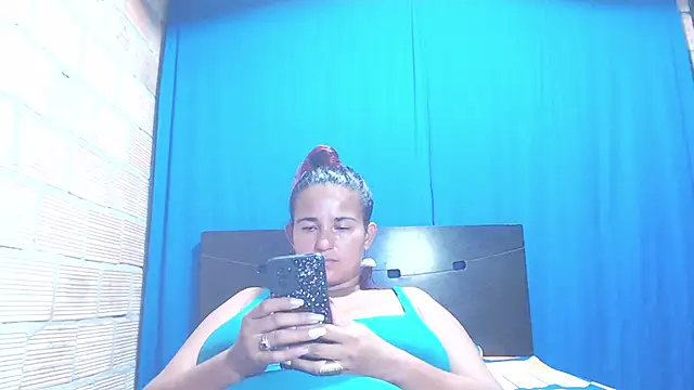 isabella dirty69 online show from 01-16-25, 08:33