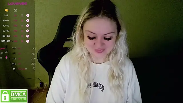 elven dreams  online show from 02-28-25, 04:43