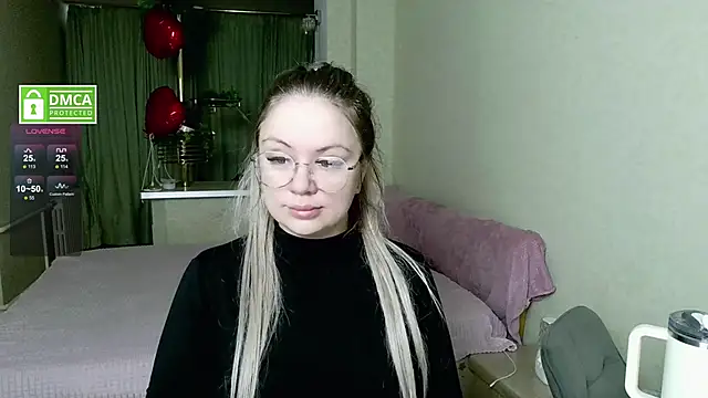 Snapshot of elven_dreams_ chatting on 02-19-26, 06:20 elven dreams online show from 02-19-26, 06:20