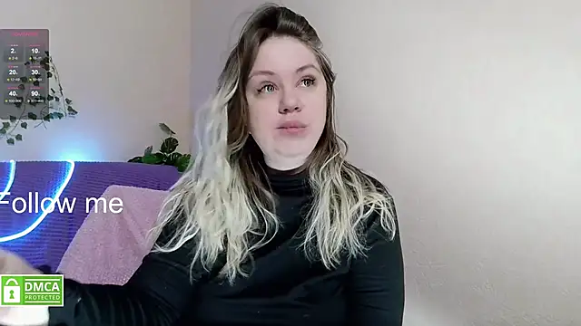 Snapshot of elven_dreams_ chatting on 03-07-26, 05:43 elven dreams online show from 03-07-26, 05:43