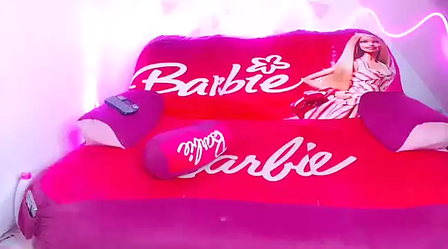 ashley 19xx online show from 12-15-24, 08:47