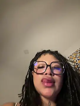 IamSashaLuv online show from 03-02-25, 12:42