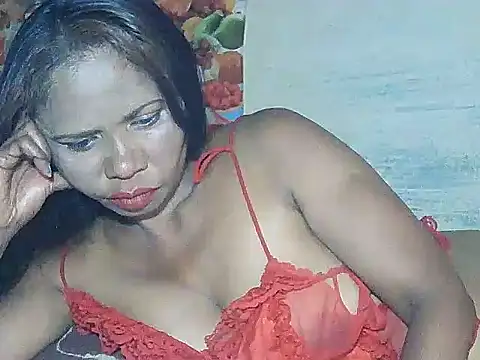 Snapshot of Hyncam chatting on 02-13-26, 01:40 Hyncam online show from 02-13-26, 01:40