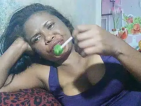 Snapshot of Hyncam chatting on 02-17-26, 09:10 Hyncam online show from 02-17-26, 09:10