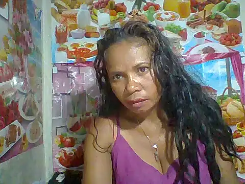 Snapshot of Hyncam chatting on 04-01-26, 02:23 Hyncam online show from 04-01-26, 02:23