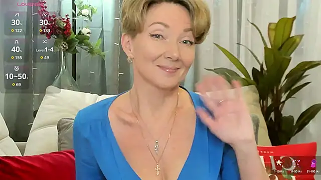 Snapshot of AkexandraFix chatting on 12-13-24, 12:50 AkexandraFix online show from 12-13-24, 12:50