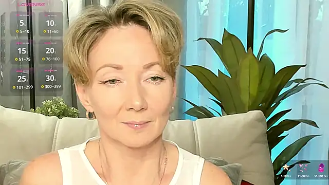 Snapshot of AkexandraFix chatting on 01-23-25, 12:52 AkexandraFix online show from 01-23-25, 12:52