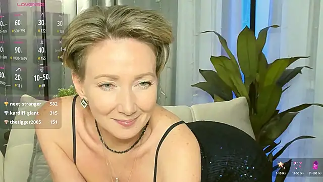 Snapshot of AkexandraFix chatting on 03-14-25, 06:07 AkexandraFix online show from 03-14-25, 06:07