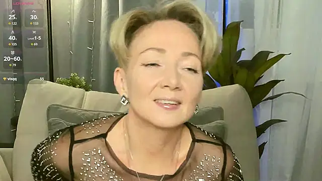 Snapshot of AkexandraFix chatting on 10-06-25, 12:57 AkexandraFix online show from 10-06-25, 12:57