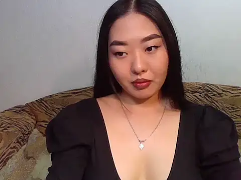 Snapshot of Aleksa_Blackdream chatting on 09-15-25, 02:06 Aleksa Blackdream online show from 09-15-25, 02:06