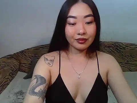 Snapshot of Aleksa_Blackdream chatting on 10-23-25, 05:51 Aleksa Blackdream online show from 10-23-25, 05:51