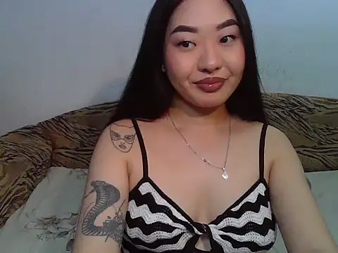 Snapshot of Aleksa_Blackdream chatting on 11-06-25, 10:49 Aleksa Blackdream online show from 11-06-25, 10:49