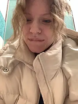 Snapshot of MaryHiggins chatting on 02-23-25, 02:25 MaryHiggins online show from 02-23-25, 02:25