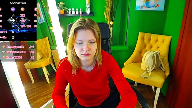 Snapshot of MaryHiggins chatting on 03-04-25, 01:59 MaryHiggins online show from 03-04-25, 01:59