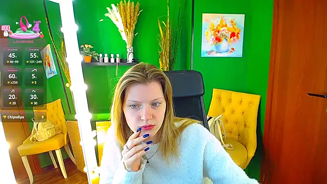 Snapshot of MaryHiggins chatting on 03-19-25, 02:02 MaryHiggins online show from 03-19-25, 02:02