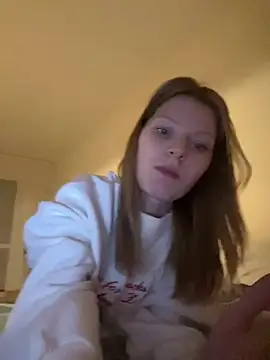 Snapshot of MaryHiggins chatting on 03-23-25, 12:58 MaryHiggins online show from 03-23-25, 12:58