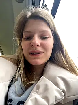 Snapshot of MaryHiggins chatting on 09-14-25, 02:27 MaryHiggins online show from 09-14-25, 02:27