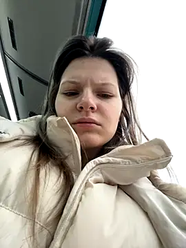 Snapshot of MaryHiggins chatting on 11-29-25, 11:35 MaryHiggins online show from 11-29-25, 11:35