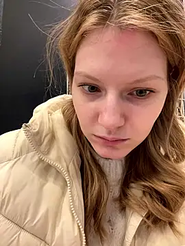 Snapshot of MaryHiggins chatting on 01-18-26, 04:44 MaryHiggins online show from 01-18-26, 04:44