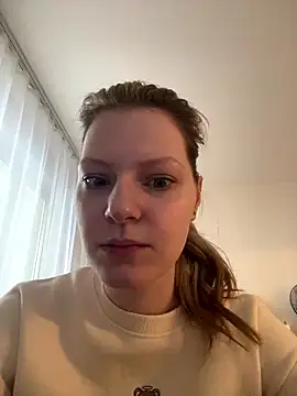 Snapshot of MaryHiggins chatting on 01-19-26, 07:56 MaryHiggins online show from 01-19-26, 07:56