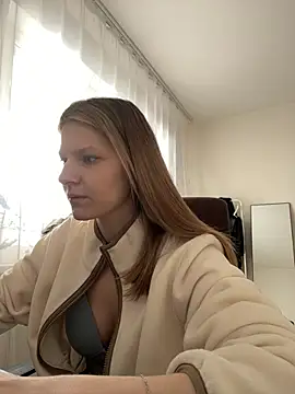 Snapshot of MaryHiggins chatting on 02-05-26, 11:04 MaryHiggins online show from 02-05-26, 11:04