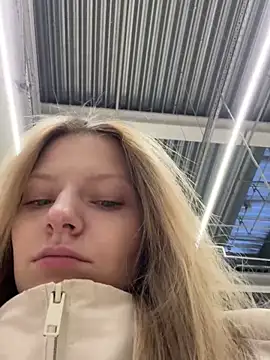 Snapshot of MaryHiggins chatting on 02-13-26, 02:24 MaryHiggins online show from 02-13-26, 02:24