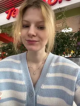 Snapshot of MaryHiggins chatting on 02-28-26, 10:16 MaryHiggins online show from 02-28-26, 10:16