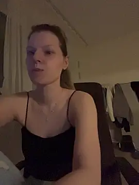 MaryHiggins online show from 03-22-26, 09:29