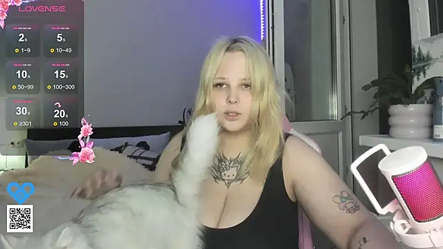 Snapshot of B_Ratz chatting on 09-14-25, 08:52 B Ratz online show from 09-14-25, 08:52