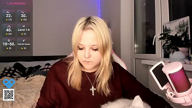 Snapshot of B_Ratz chatting on 10-02-25, 10:28 B Ratz online show from 10-02-25, 10:28