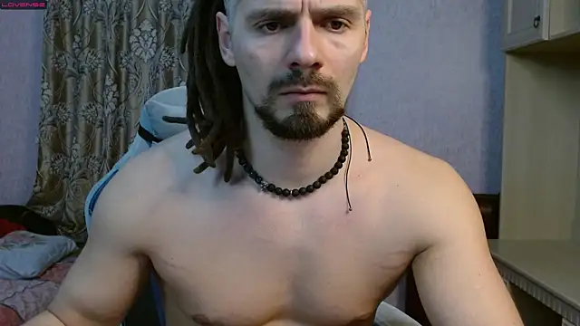 Snapshot of Aestheticguy101 chatting on 02-02-25, 02:34 Aestheticguy101 online show from 02-02-25, 02:34