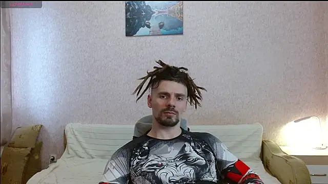Snapshot of Aestheticguy101 chatting on 05-16-26, 01:32 Aestheticguy101 online show from 05-16-26, 01:32