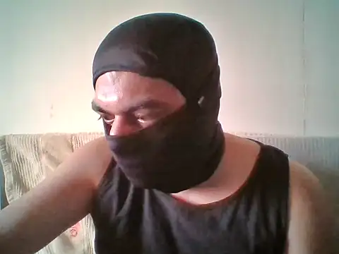 Snapshot of LadyLove_69 chatting on 03-04-25, 11:51 LadyLove 69 online show from 03-04-25, 11:51