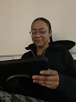 RylHoneyy online show from 02-25-26, 02:05