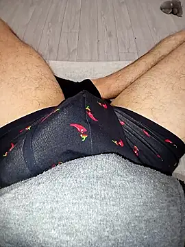 Snapshot of QuietBoy chatting on 02-16-26, 03:52 QuietBoy online show from 02-16-26, 03:52