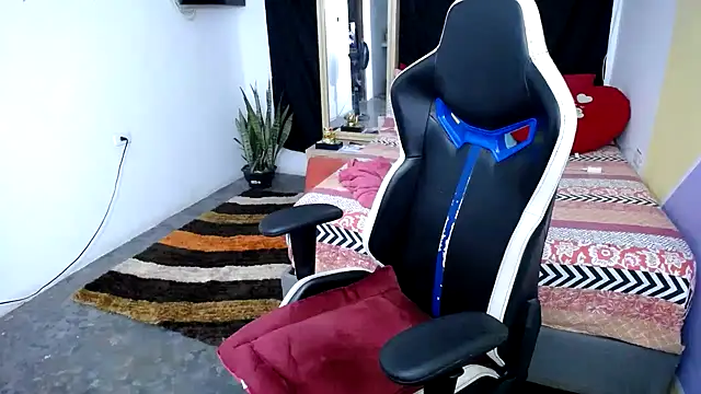 marysol83 online show from 02-22-25, 07:34