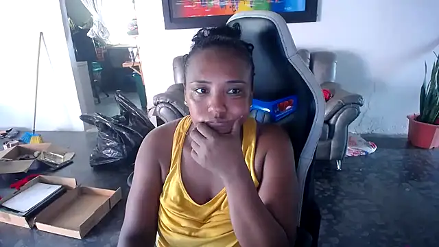 marysol83 online show from 10-22-25, 08:30