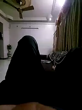 vansh1802 online show from 01-30-25, 08:21