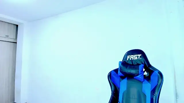 sophiax-x online show from 03-25-26, 09:04