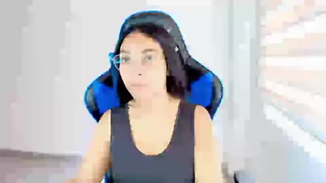 sophiax-x online show from 04-20-26, 02:53